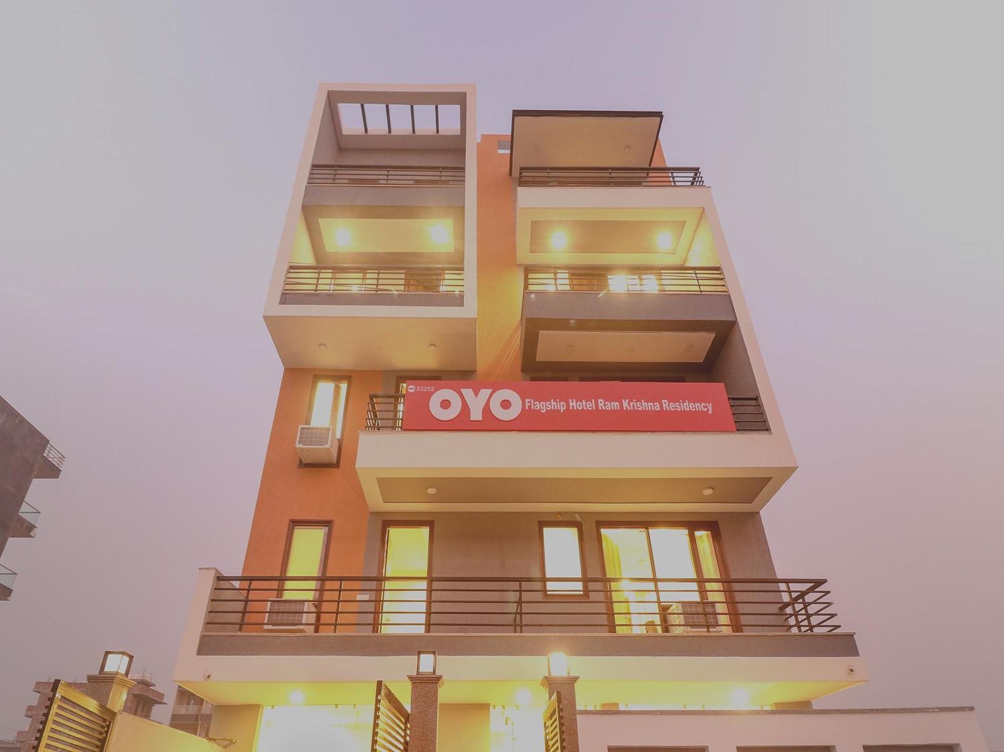 Super Hotel O Comfort Residency Near Artemis Hospital Γκουργκάον Εξωτερικό φωτογραφία