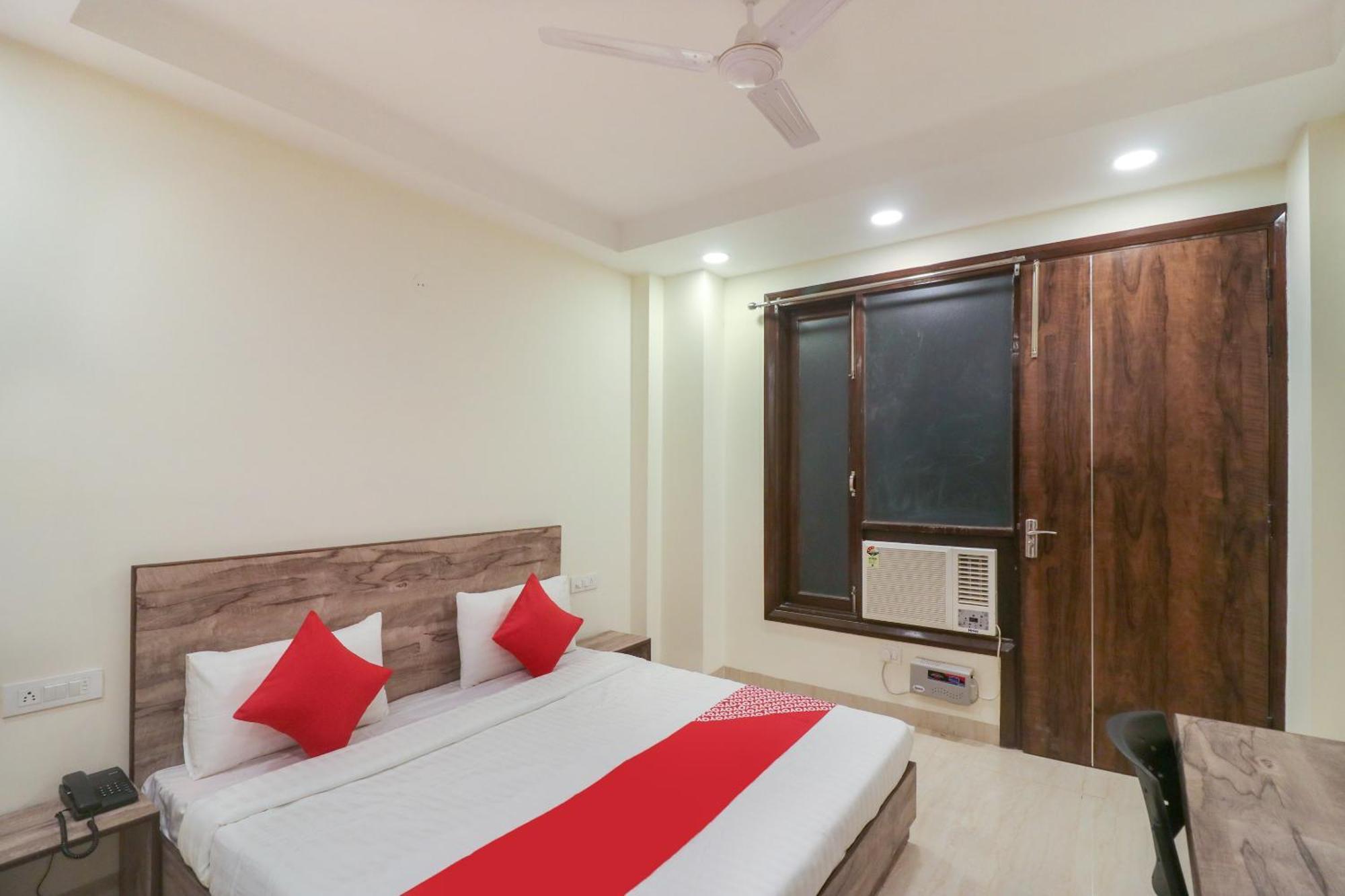 Super Hotel O Comfort Residency Near Artemis Hospital Γκουργκάον Εξωτερικό φωτογραφία